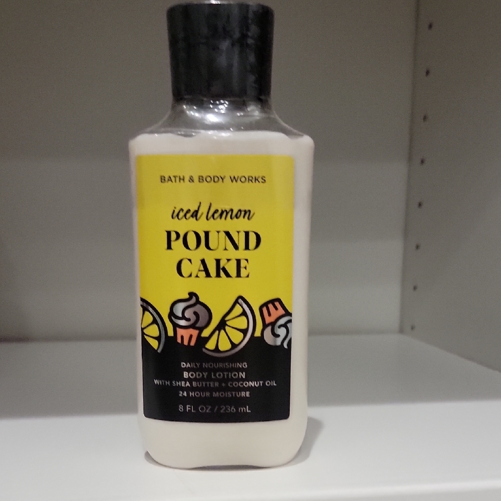 Bath & Body Works Lemon Pound Cake Body Lotion